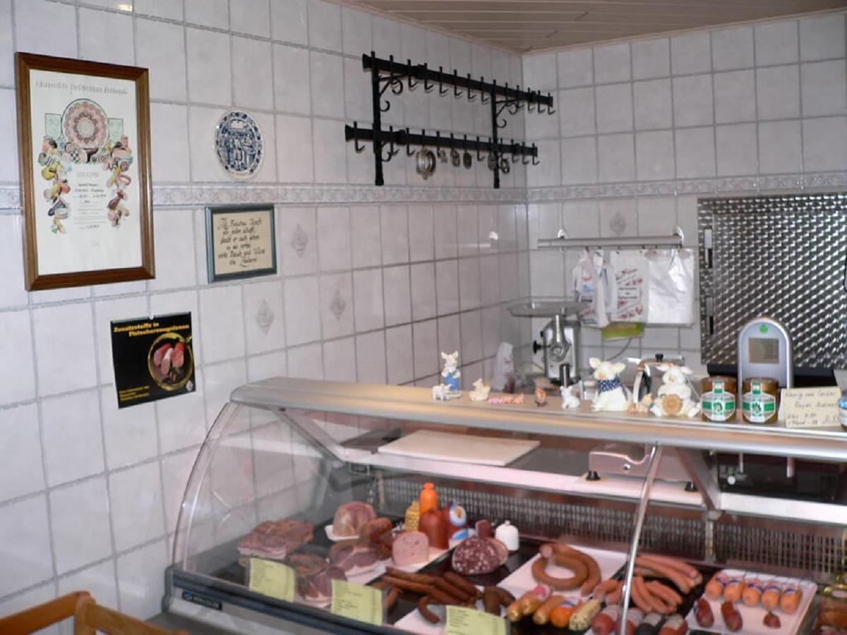 Landgasthof Zum Schloss Birgland Buitenkant foto